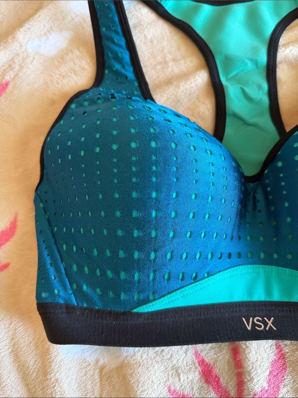 ✨ Victoria’s Secret Sport VSX Teal Aqua Sports Bra Workout Athletic 32C ✨ - Picture 3 of 14